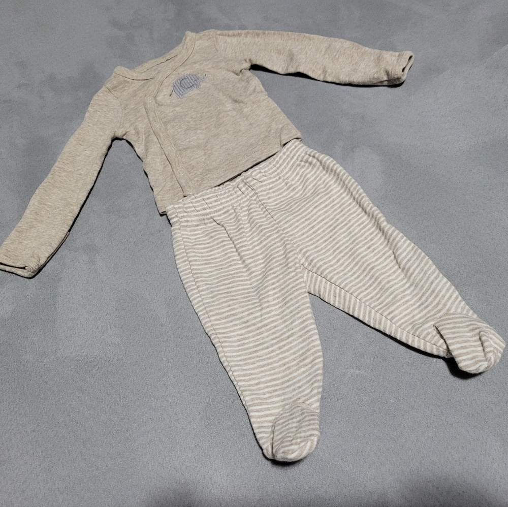 Carter's Newborn Outfit